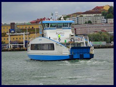 View from the ferry Stenpiren - Lindholmen 3